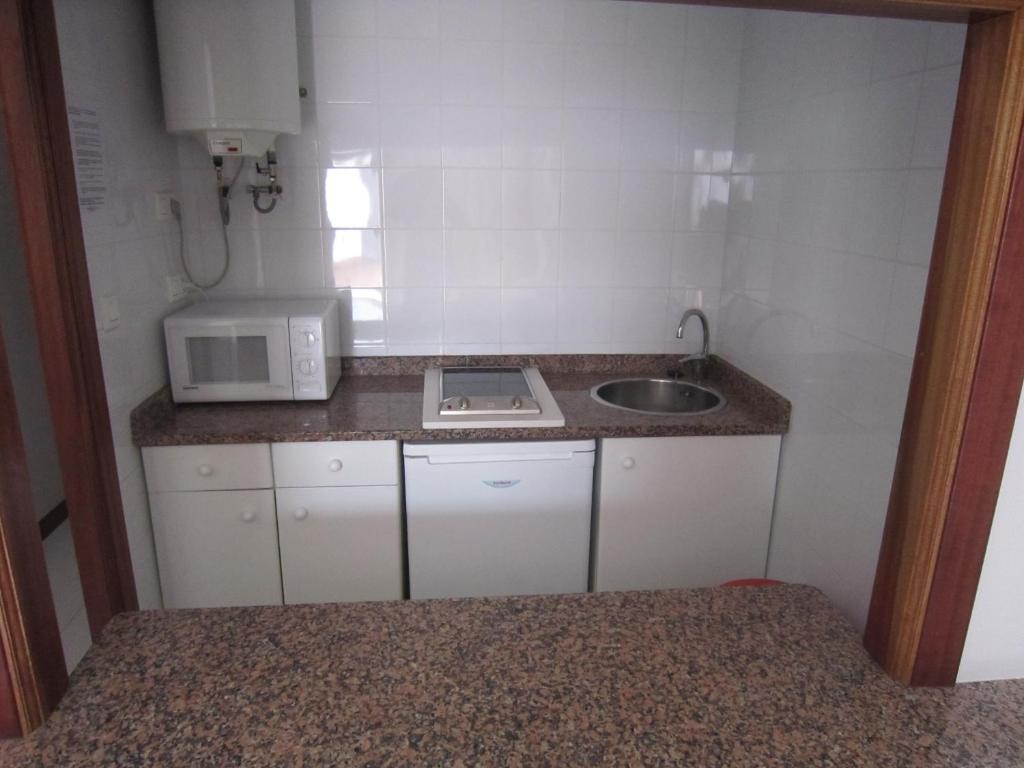 Apartamentos Elena Laredo Zimmer foto